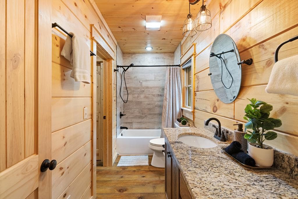 956 Lemmon Lane, Ellijay GA 30540 - Photo