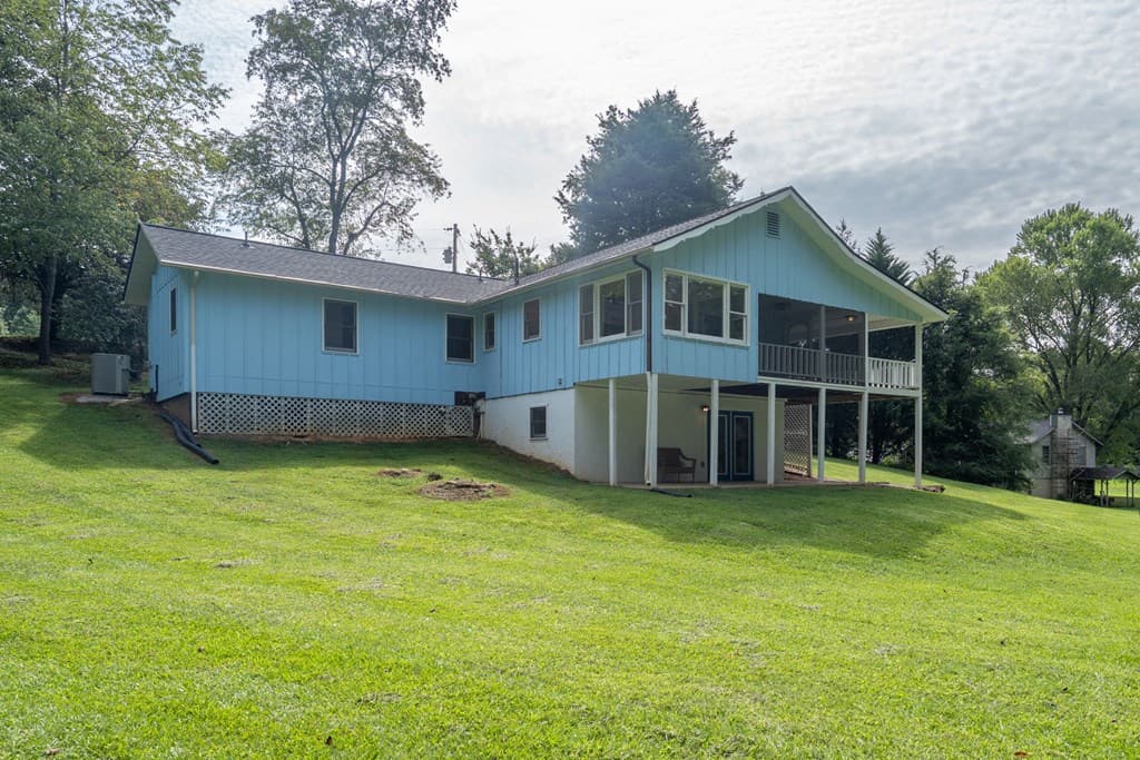 55 Chatuge Hills Drive, Hayesville NC 28904 - Photo