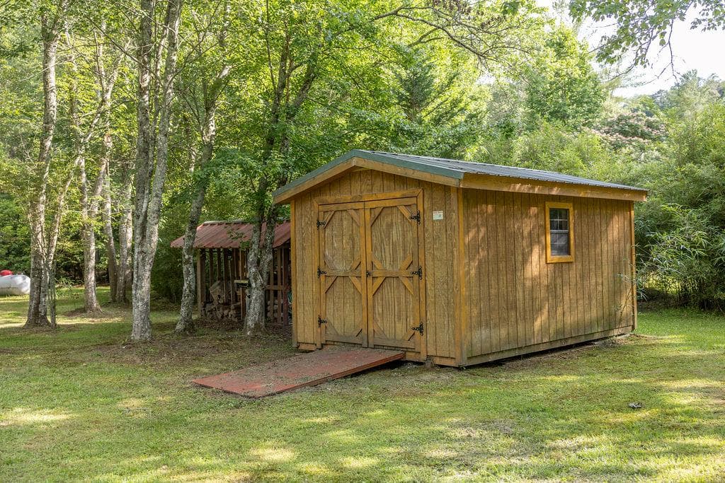 141 Friendship Lane, Mineral Bluff GA 30559 - Photo