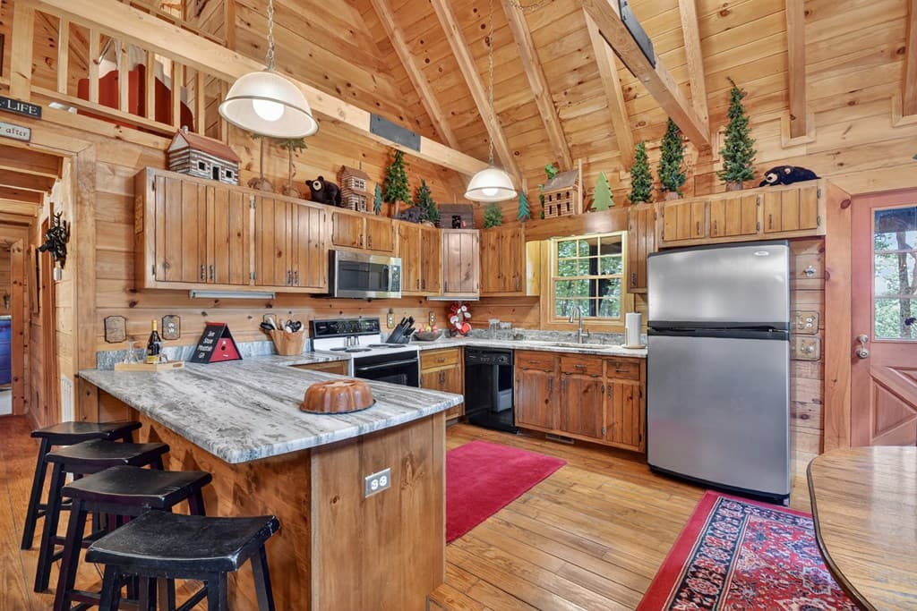 270 Walnut Mountain Road, Ellijay GA 30540 - Photo