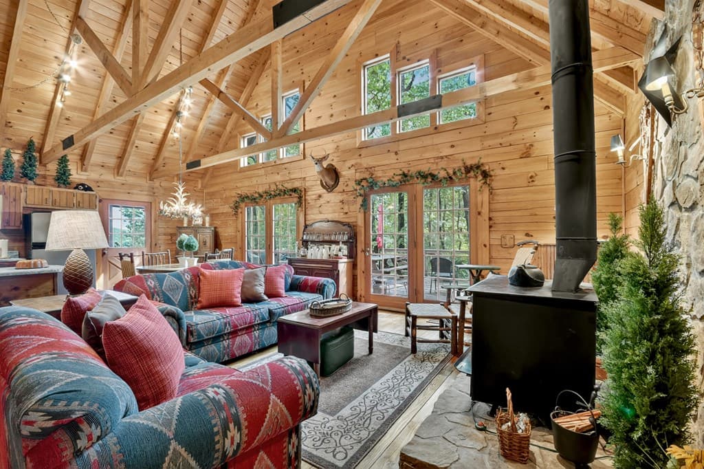 270 Walnut Mountain Road, Ellijay GA 30540 - Photo