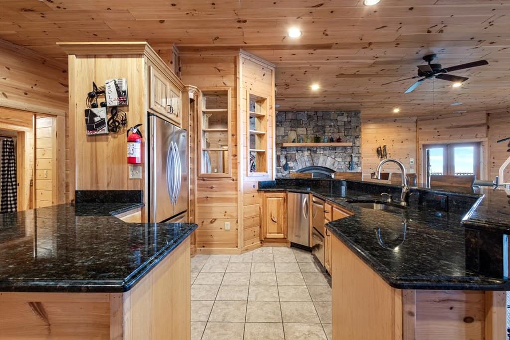 373 Rising Star Lane, Mineral Bluff GA 30559 - Photo