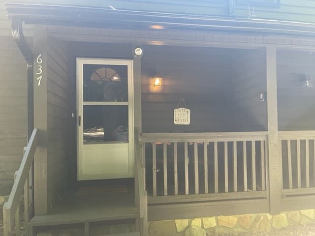 637 Riverside Drive, East Ellijay GA 30536 - Photo
