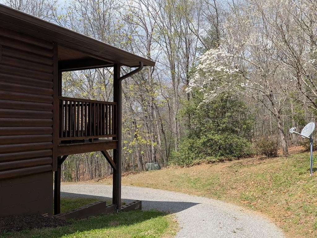 223 Mountain Breezes Drive, Hayesville NC 28904 - Photo