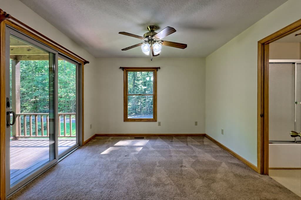 2204 Cedar Cliff Road, Hiawassee GA 30546 - Photo