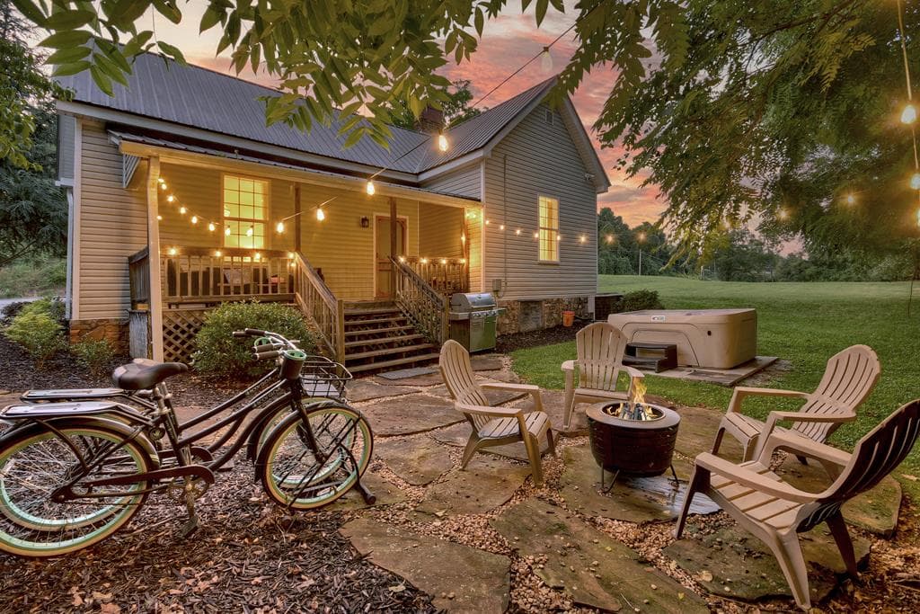 266 Ada Street, Blue Ridge GA 30513 - Photo