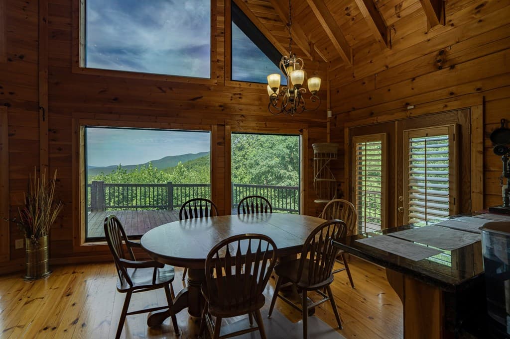 71 S Hidden Valley Drive, Ellijay GA 30536 - Photo