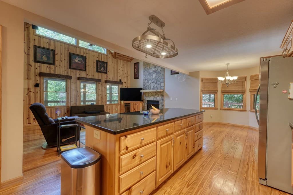 330 Coosa Run, Blairsville GA 30512 - Photo