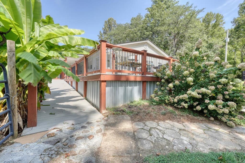 729 Collins Road, Blairsville GA 30512 - Photo