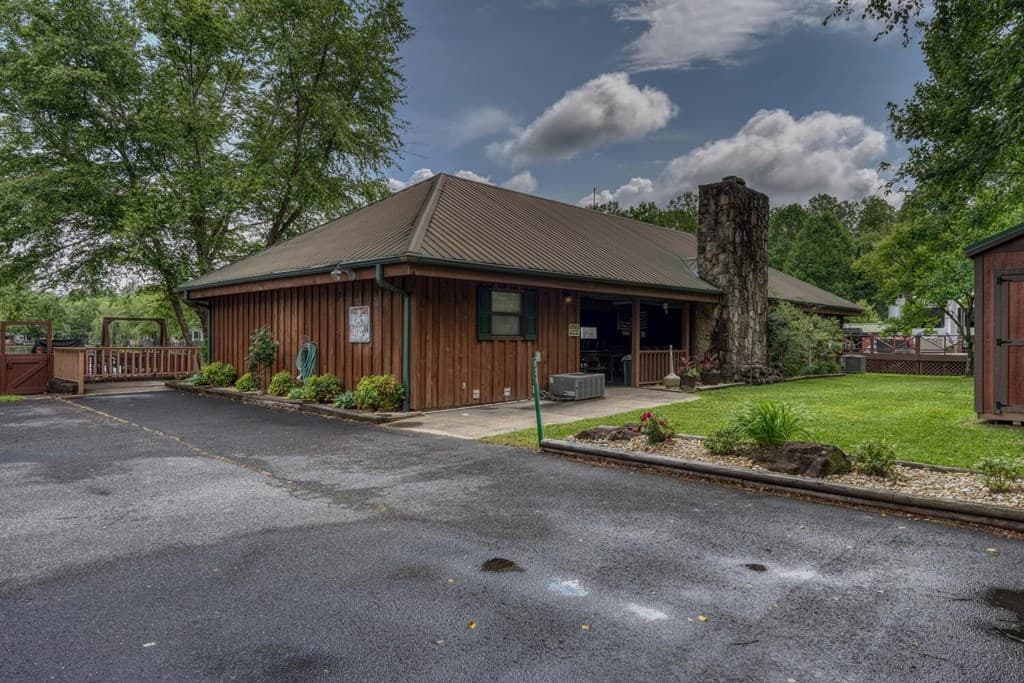 254 Vista Circle, Blairsville GA 30512 - Photo