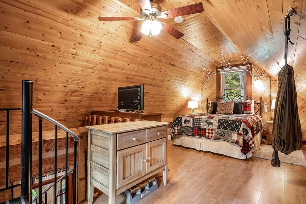 151 Pinewood Drive, Murphy NC 28906 - Photo