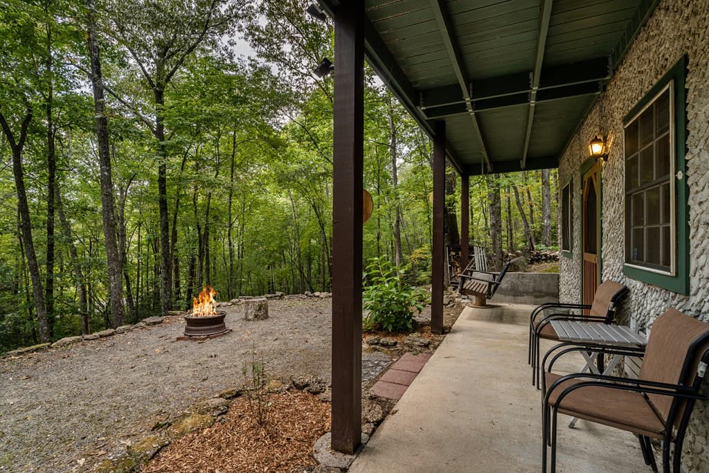 151 Pinewood Drive, Murphy NC 28906 - Photo