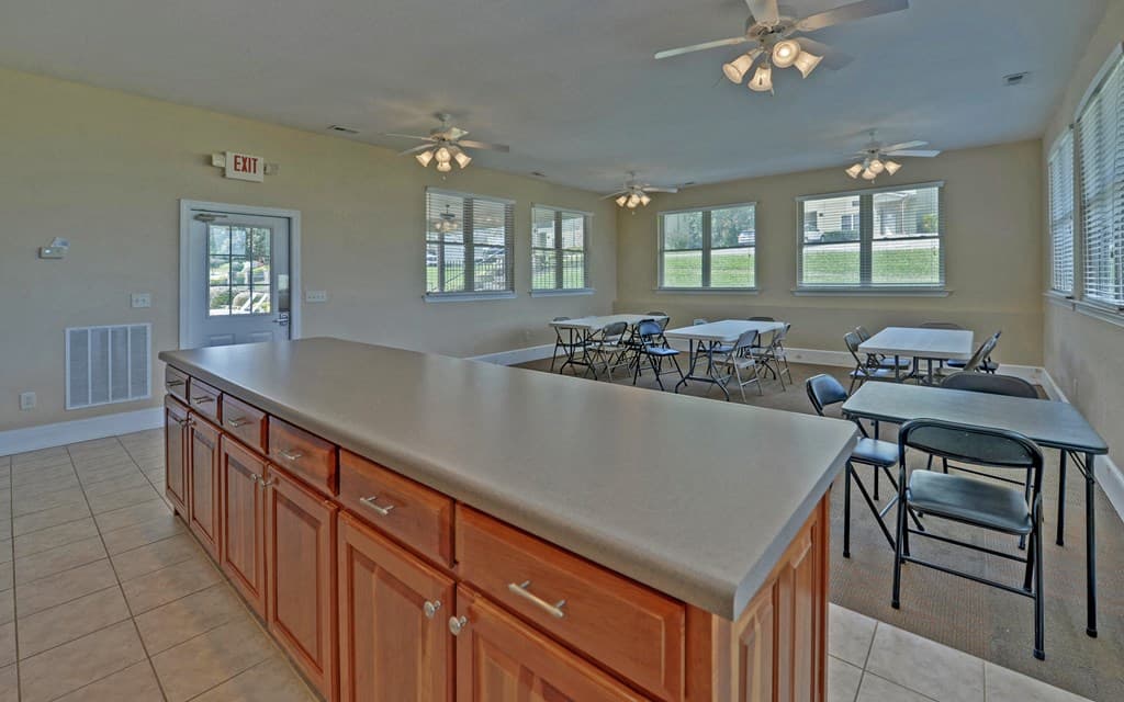 1729-B Watercrest Way #b, Young Harris GA 30582 - Photo