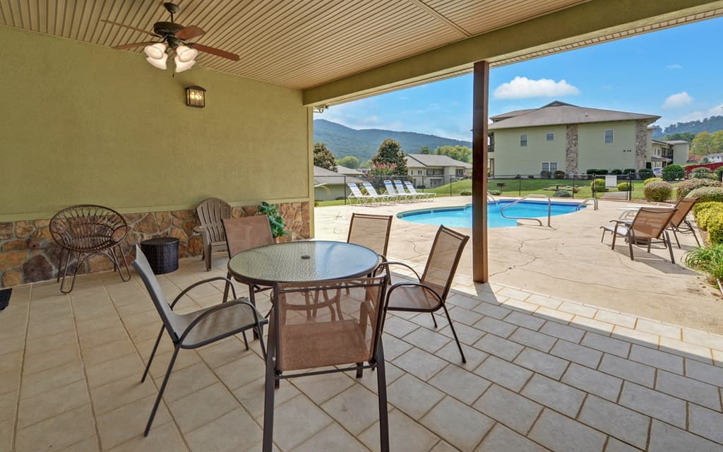 1729-B Watercrest Way #b, Young Harris GA 30582 - Photo