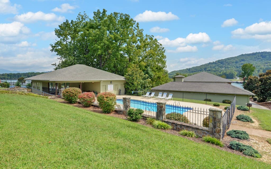1729-B Watercrest Way #b, Young Harris GA 30582 - Photo
