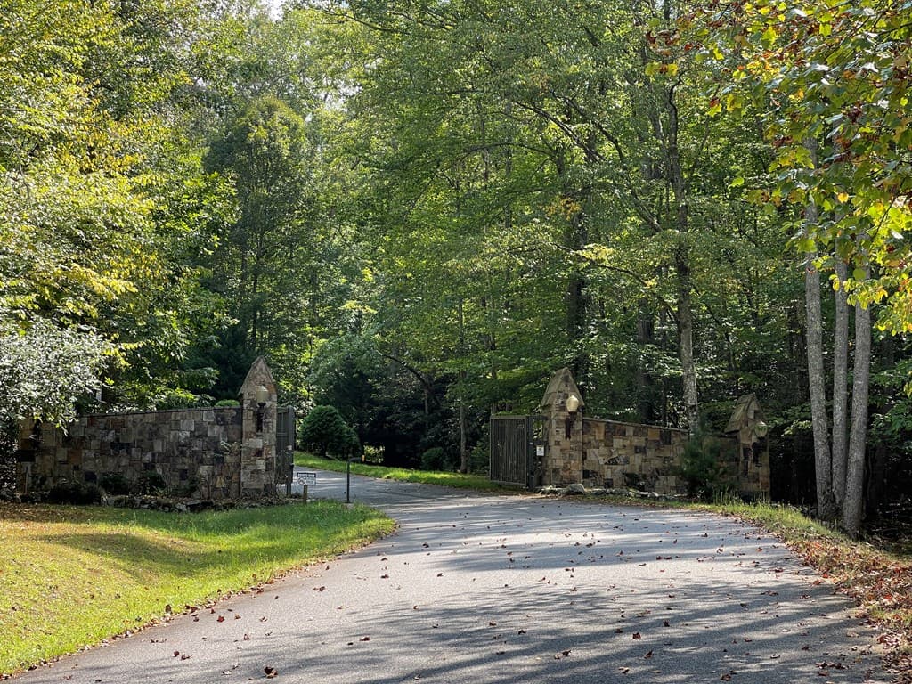 #104 Heritage Trail, Brasstown NC 28902 - Photo