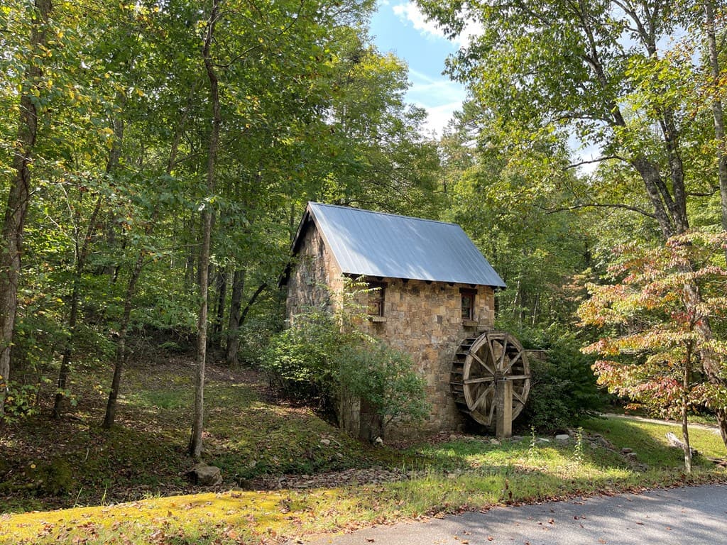 #104 Heritage Trail, Brasstown NC 28902 - Photo
