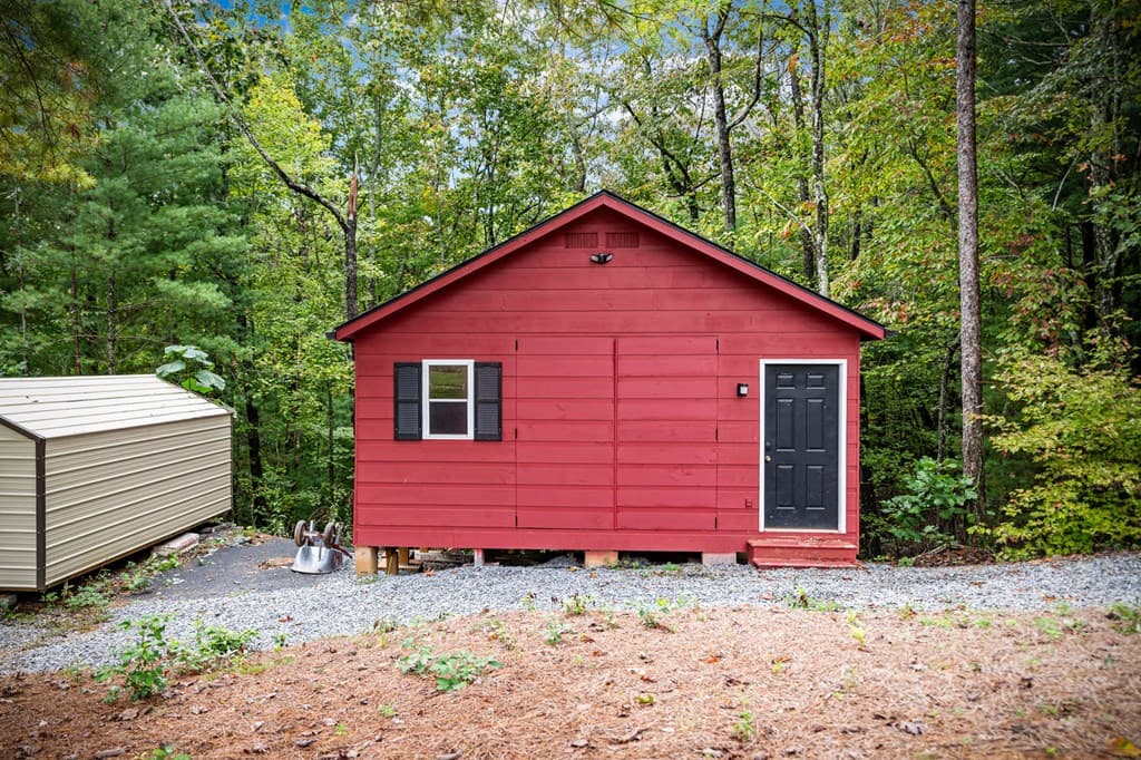 132 Newberry Street, Ellijay GA 30540 - Photo