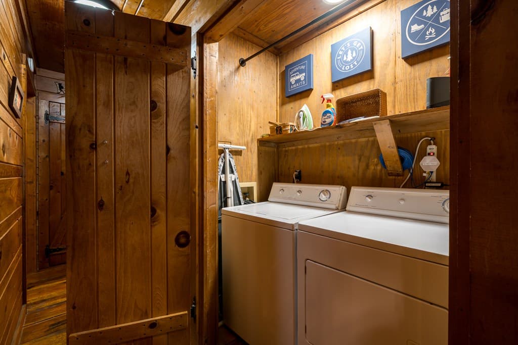850 Valley Drive, Ellijay GA 30536 - Photo
