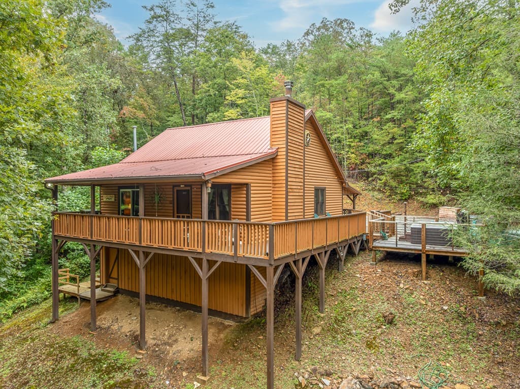 850 Valley Drive, Ellijay GA 30536 - Photo
