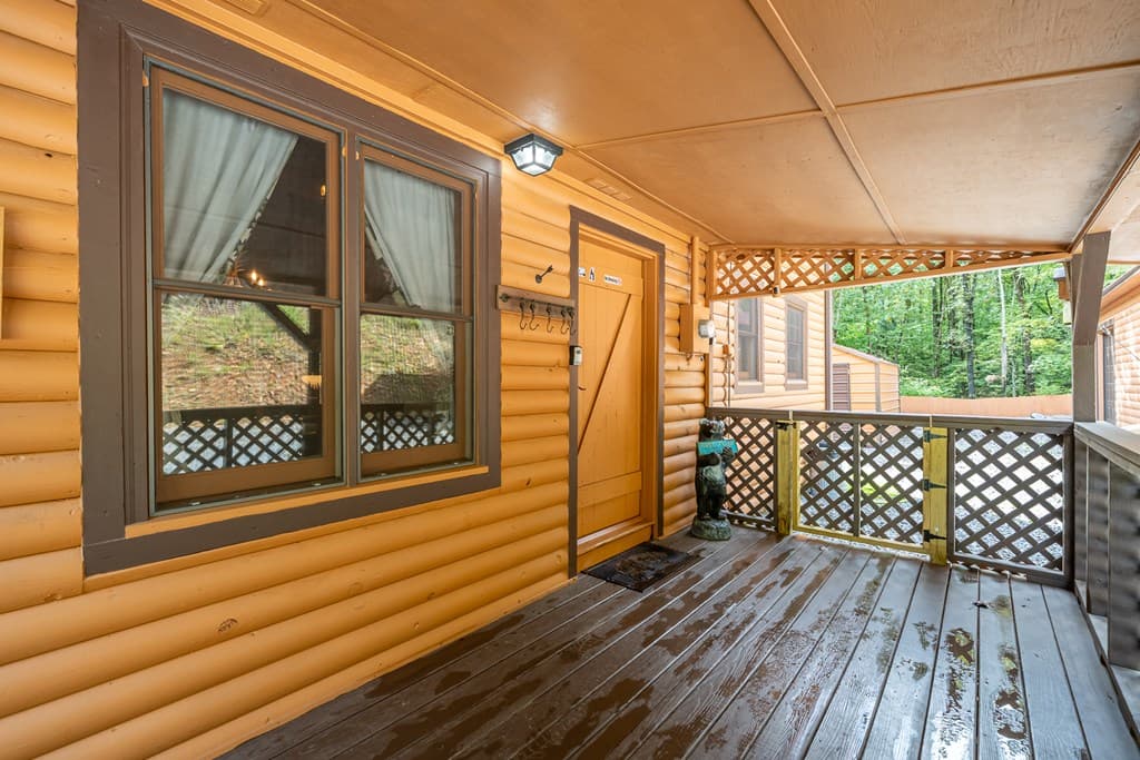 850 Valley Drive, Ellijay GA 30536 - Photo