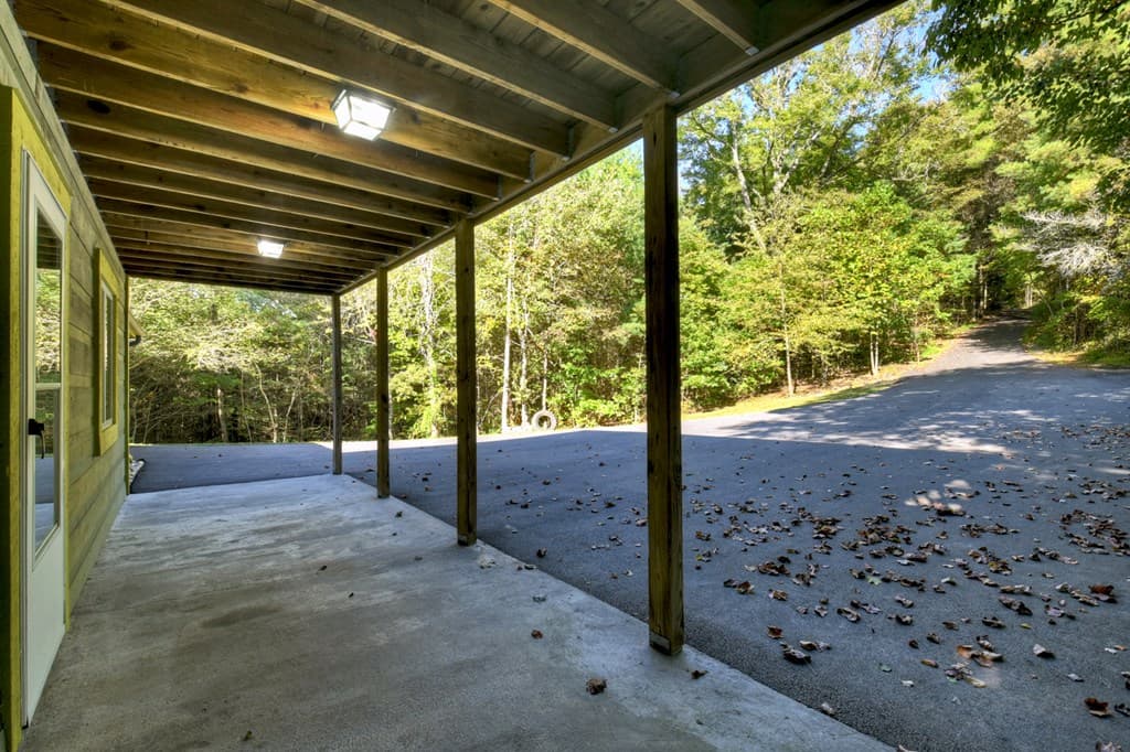 380 Hardscrabble Road, Mineral Bluff GA 30559 - Photo