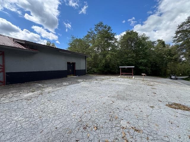 2641 Hwy 66, Young Harris GA 30582 - Photo