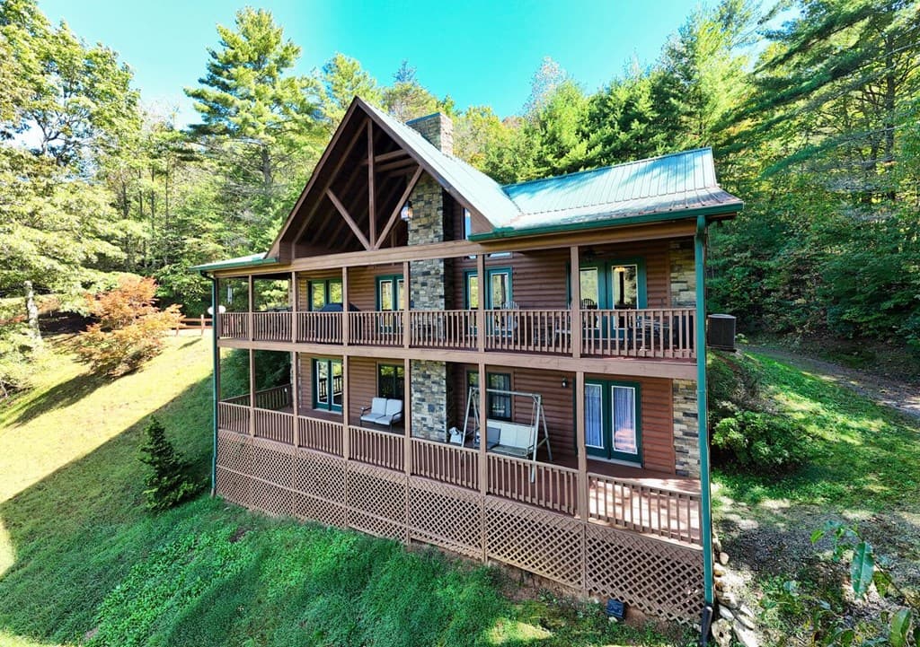 5702 Valley View Drive, Hiawassee GA 30546 - Photo
