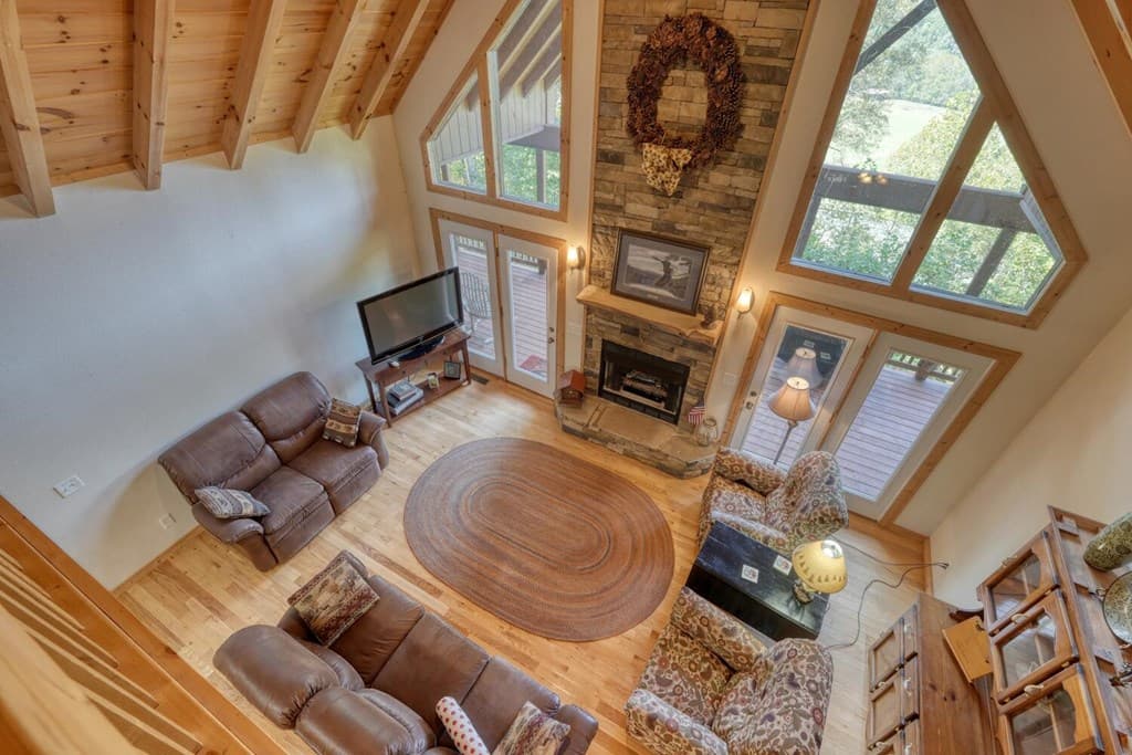 5702 Valley View Drive, Hiawassee GA 30546 - Photo