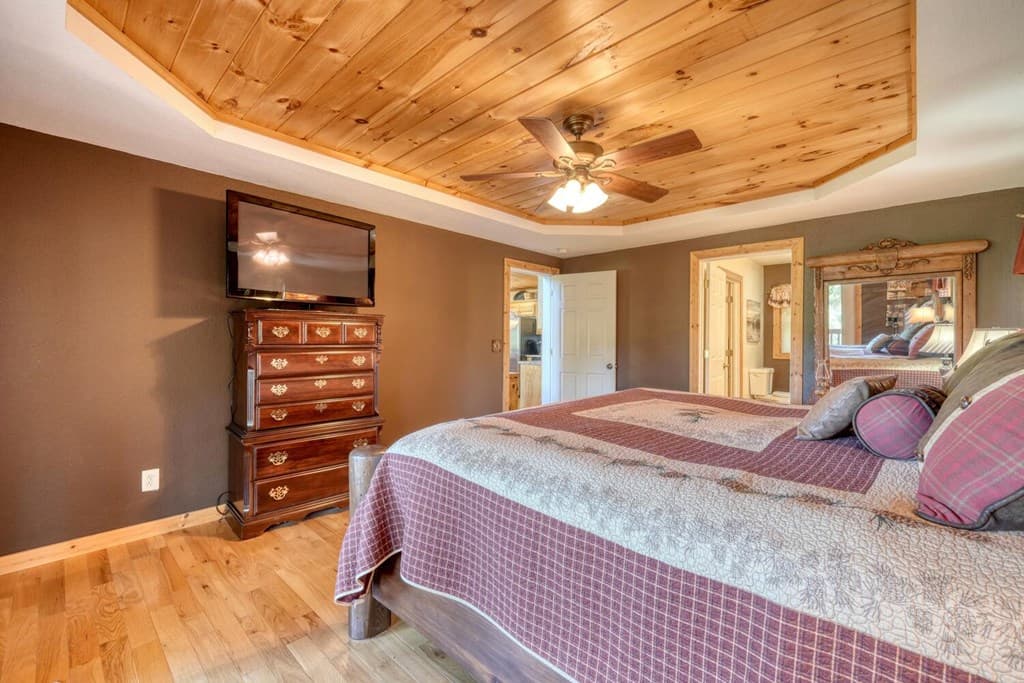 5702 Valley View Drive, Hiawassee GA 30546 - Photo
