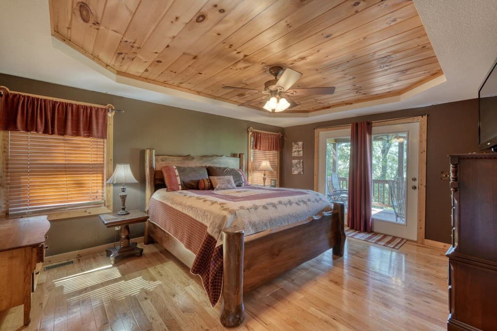 5702 Valley View Drive, Hiawassee GA 30546 - Photo