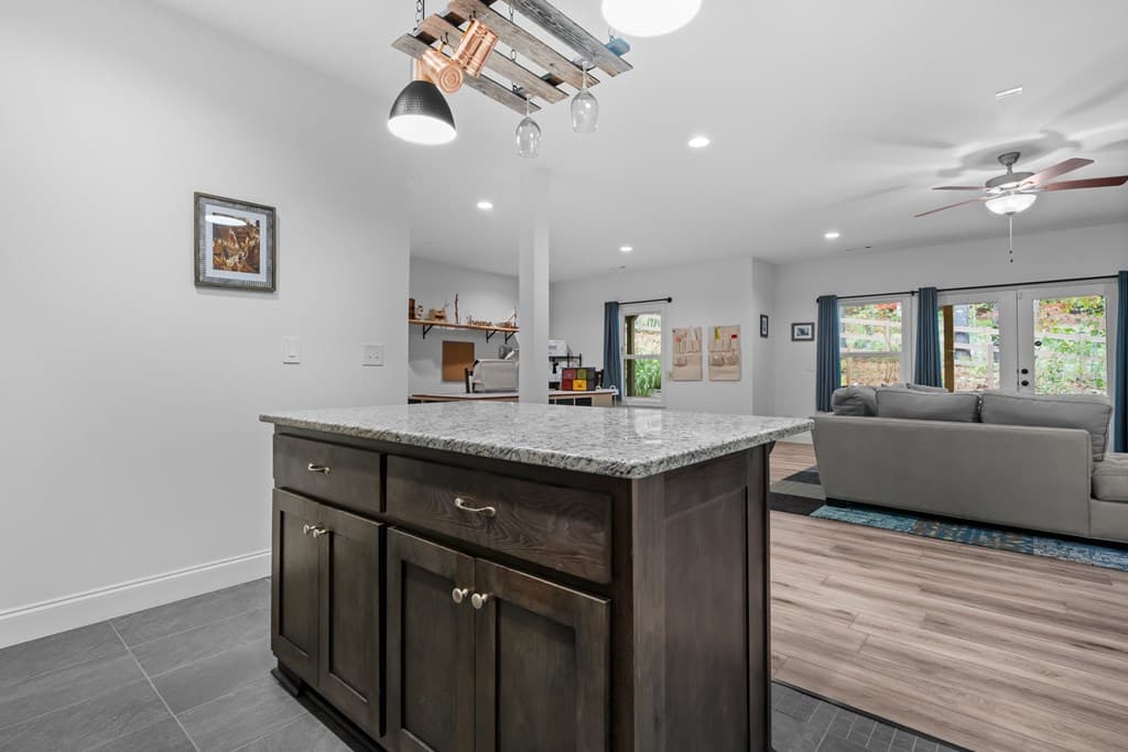1668 Deyton Drive, Blairsville GA 30512 - Photo