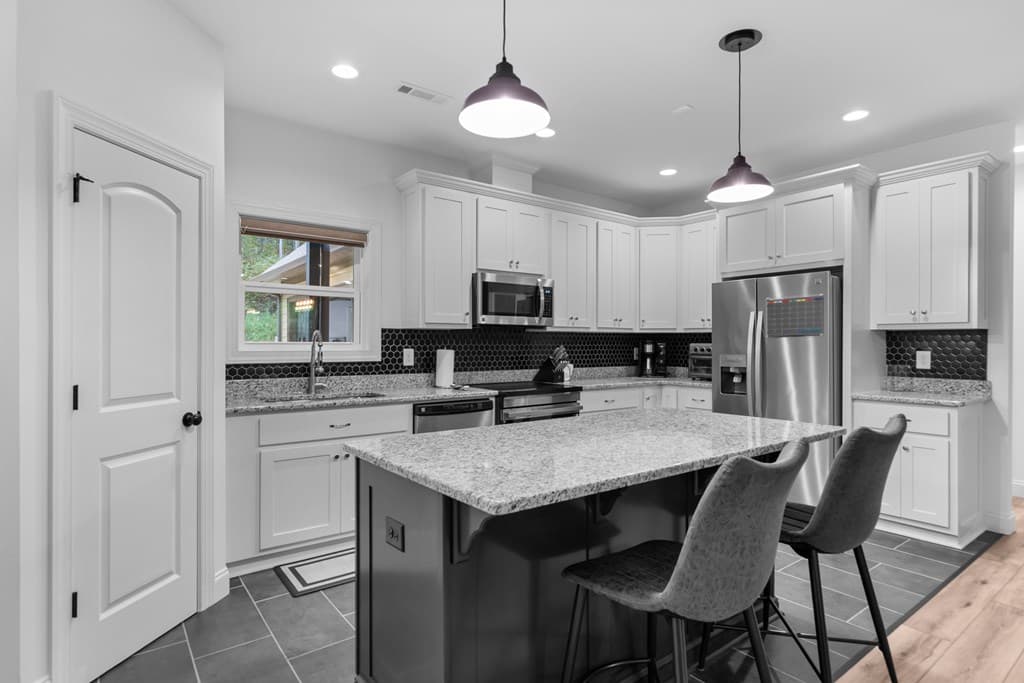 1668 Deyton Drive, Blairsville GA 30512 - Photo