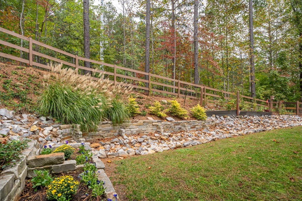 1668 Deyton Drive, Blairsville GA 30512 - Photo