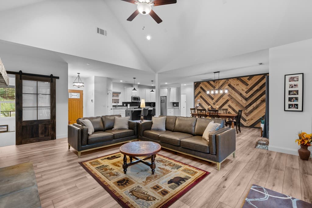 1668 Deyton Drive, Blairsville GA 30512 - Photo
