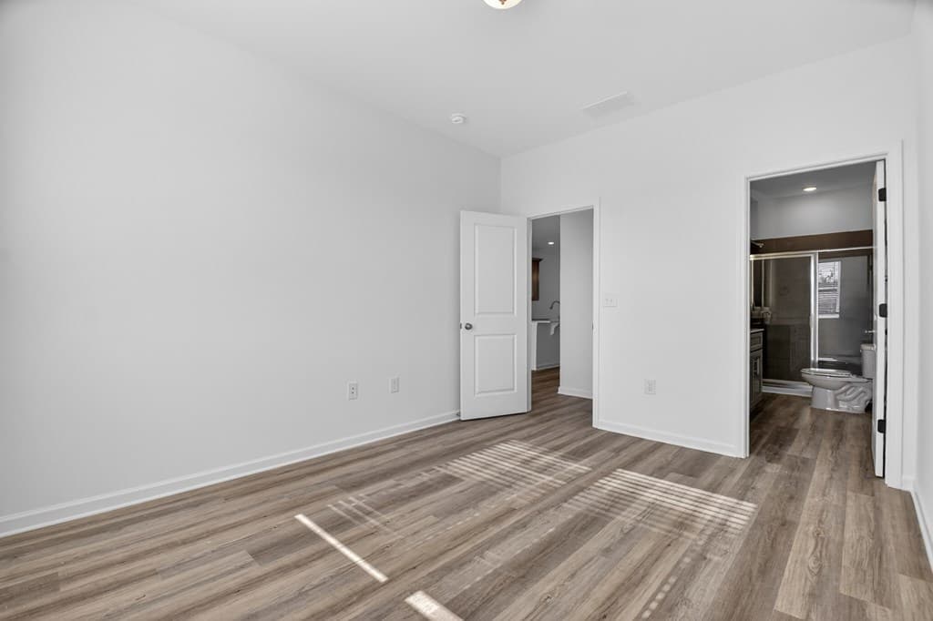 Unit 7 Grove Loop, Blue Ridge GA 30513 - Photo