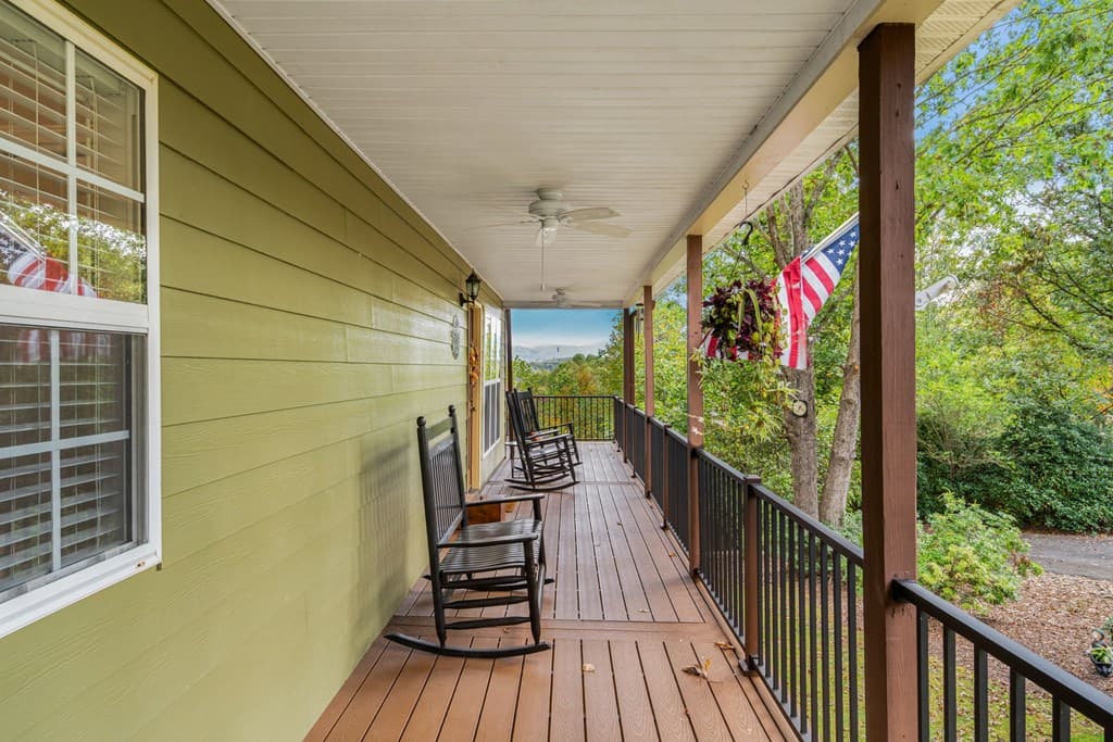 82 Hebron Way, Young Harris GA 30582 - Photo