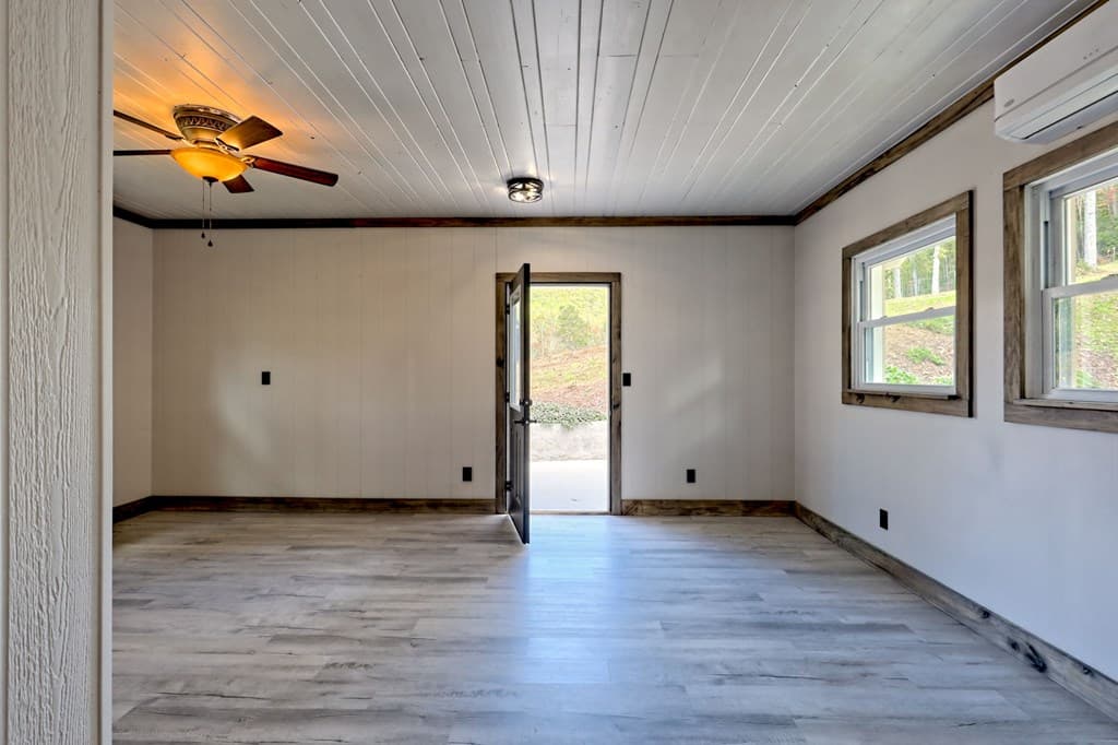 1306 Hot House Road, Hayesville NC 28904 - Photo