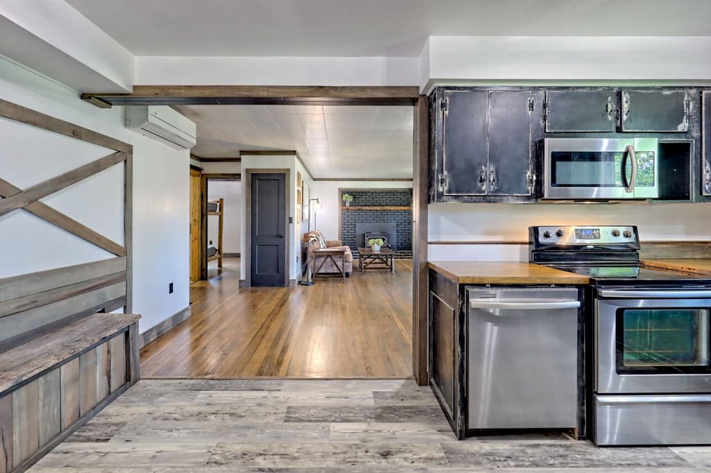 1306 Hot House Road, Hayesville NC 28904 - Photo