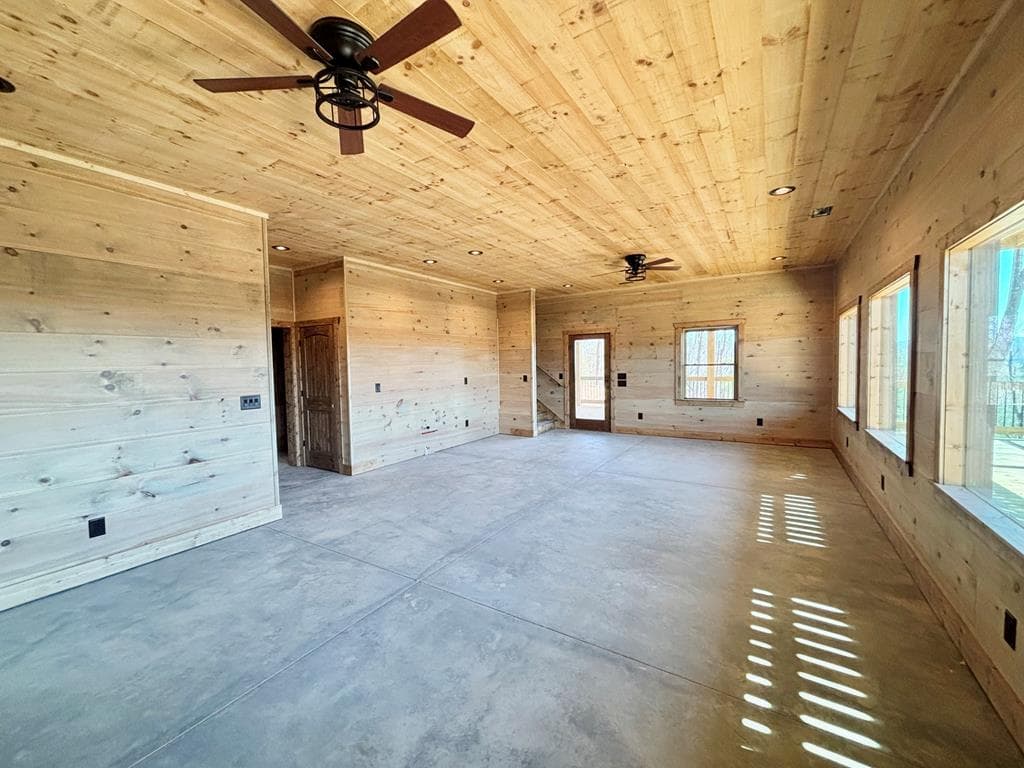467 Skylight Drive, Blue Ridge GA 30513 - Photo