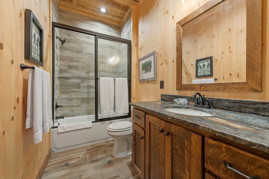 467 Skylight Drive, Blue Ridge GA 30513 - Photo
