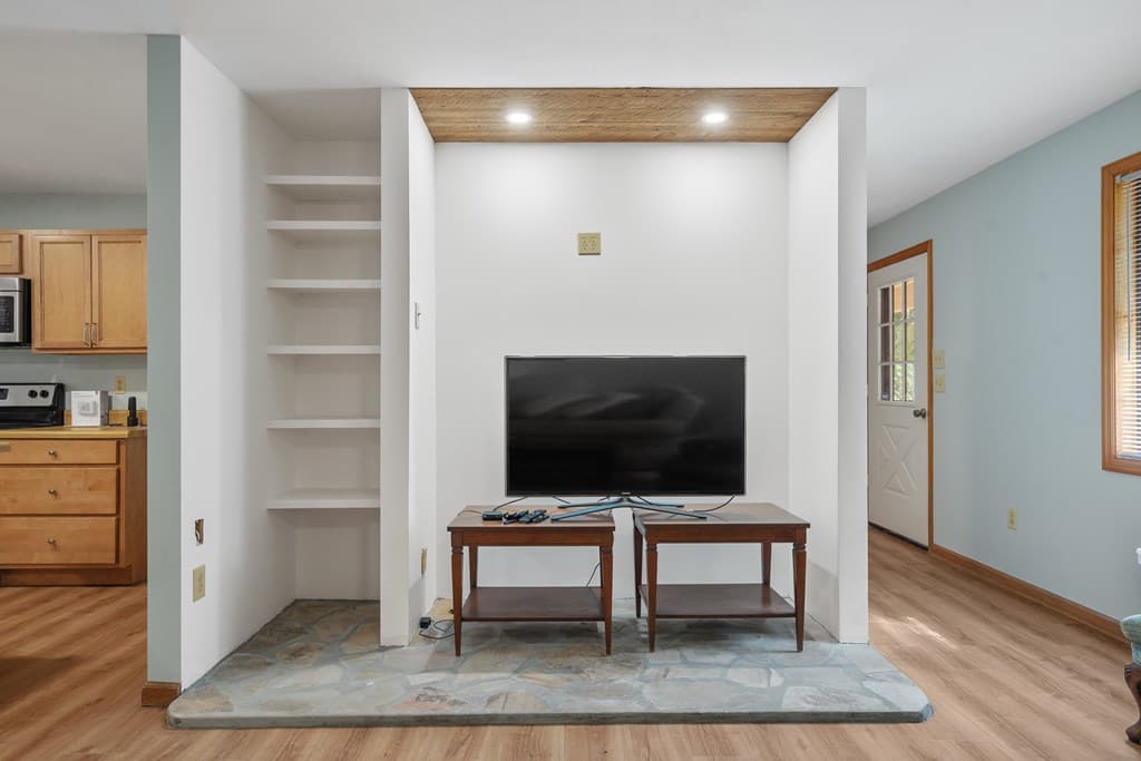 2015 Pine Lake Road, Hiawassee GA 30546 - Photo