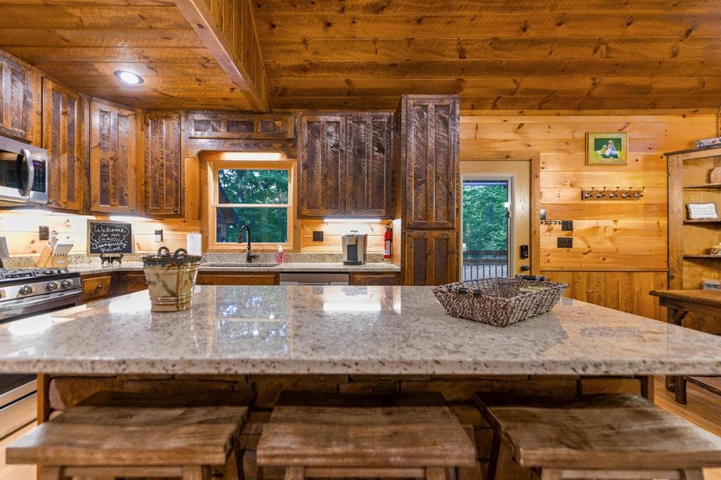 12 Heritage Drive, Mineral Bluff GA 30559 - Photo