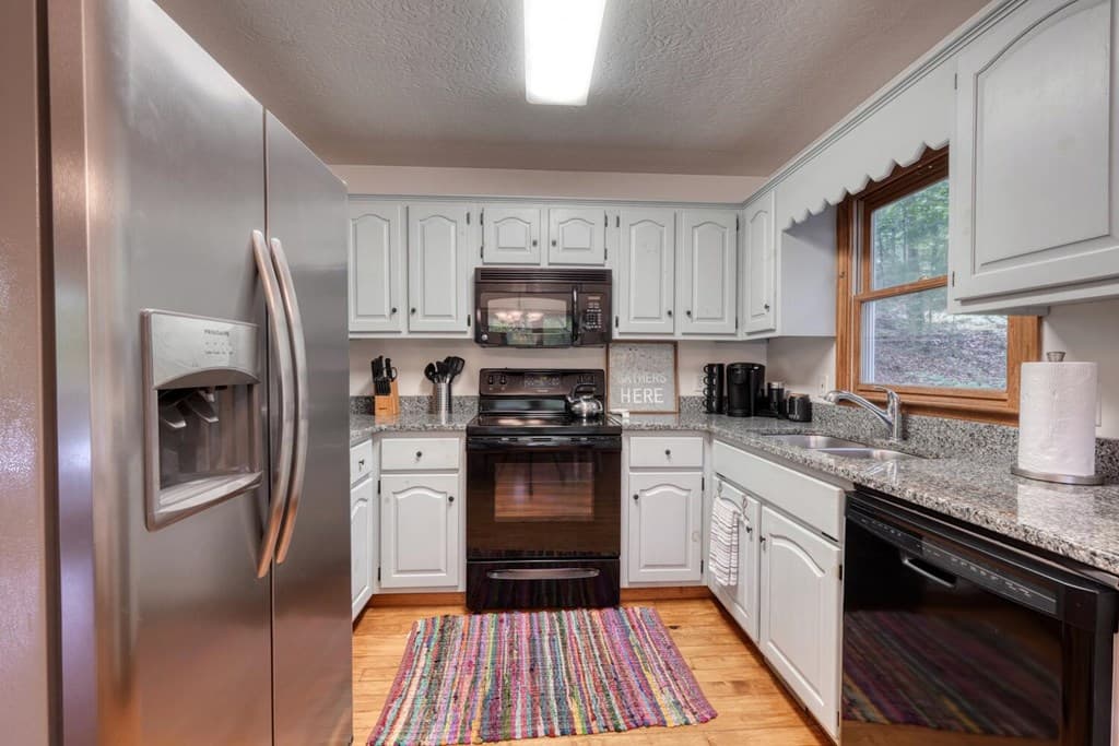 3739 Pat Colwell Road, Blairsville GA 30512 - Photo