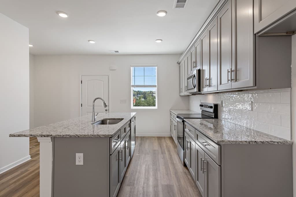 Unit 32 Grove Loop, Blue Ridge GA 30513 - Photo