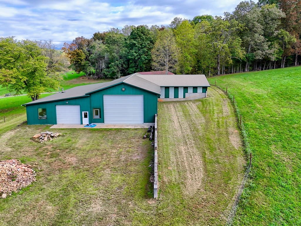 3147 Old Hwy 64 W, Warne NC 28909 - Photo