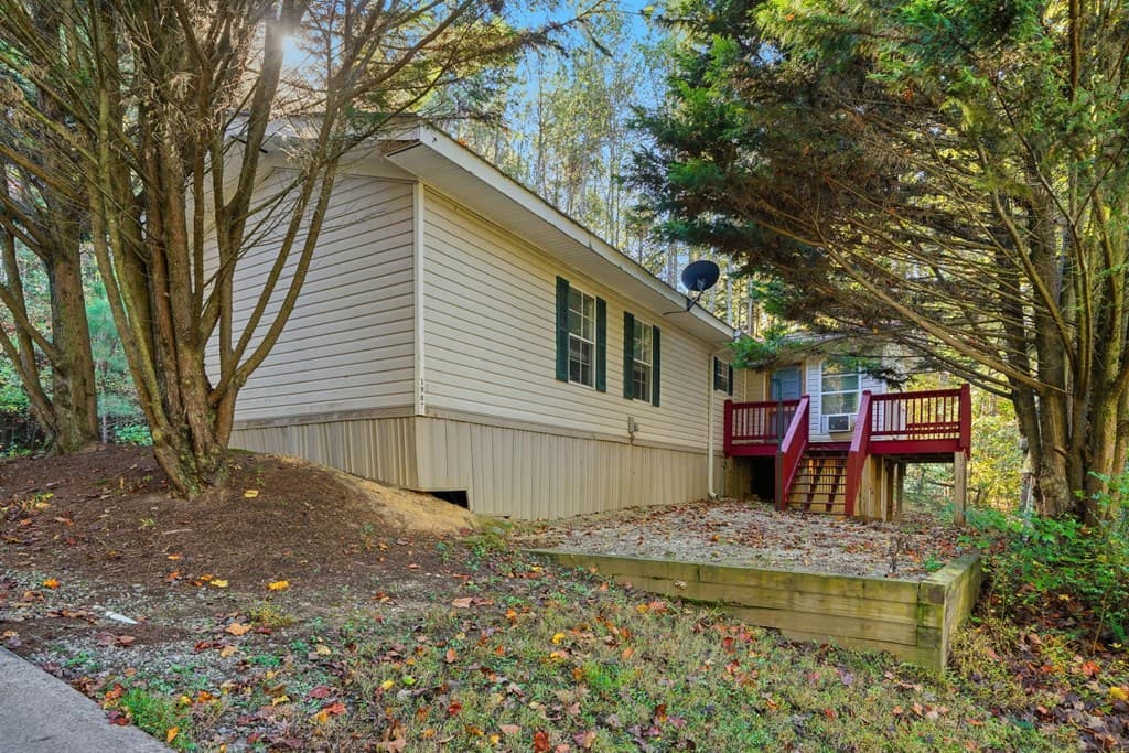 1907 John Call Road, Talking Rock GA 30175 - Photo