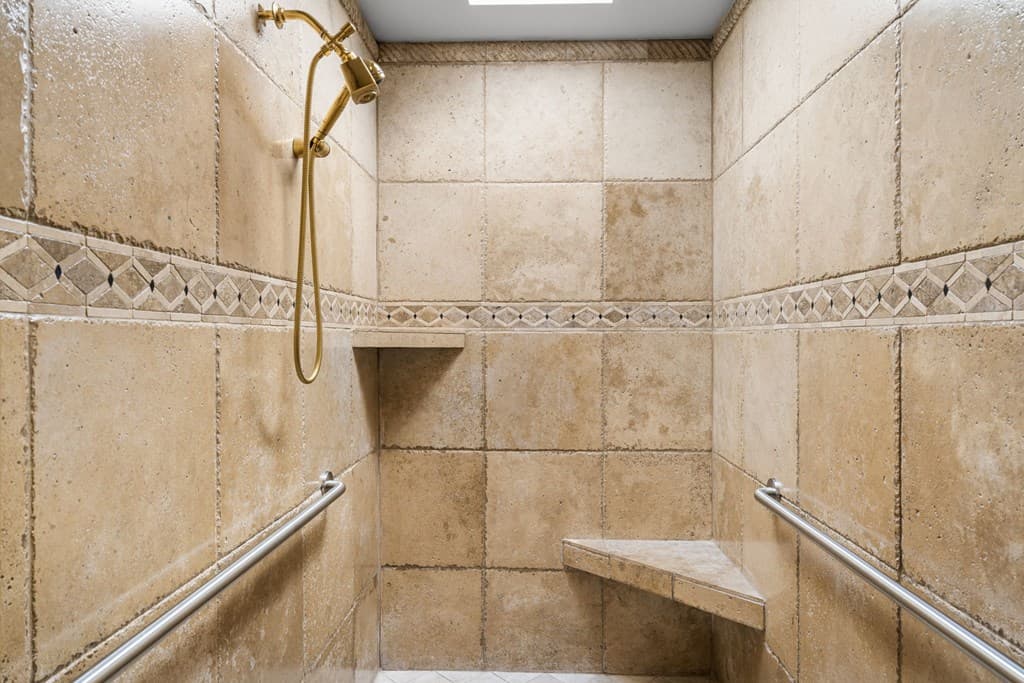 1370 Heathers Cove Circle, Hiawassee GA 30546 - Photo