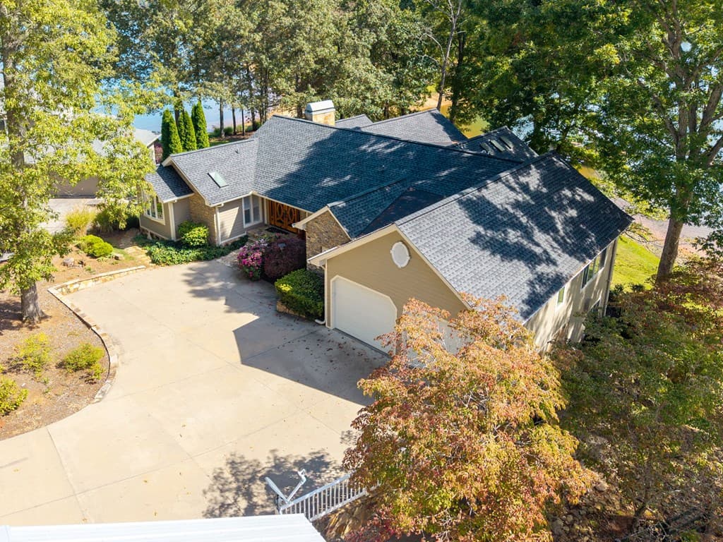 1370 Heathers Cove Circle, Hiawassee GA 30546 - Photo