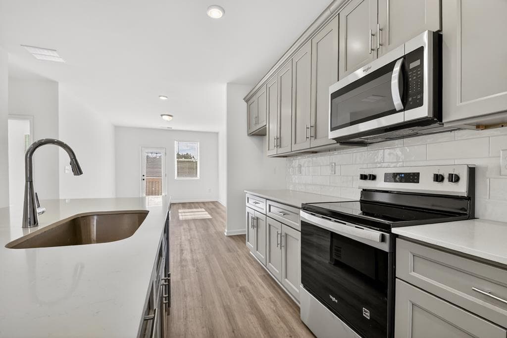 Unit 17 Grove Loop, Blue Ridge GA 30513 - Photo